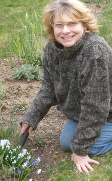 Ruby Kestrel’s Caryn Ritchie Gardening Photograph courtesy of Joan Harvey  